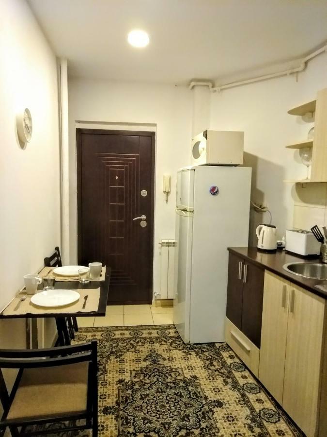 Appartement Cozy Downtown Oasis à Bucarest Extérieur photo